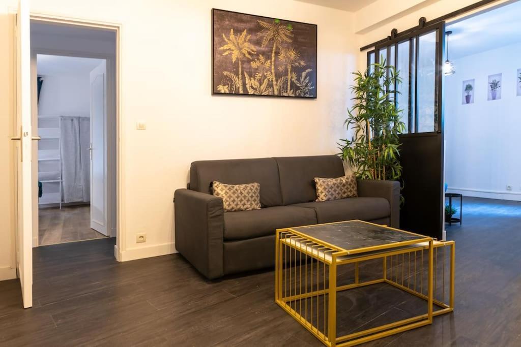 Elegant T3 Le Petit Palais Avignon Apartment Bagian luar foto