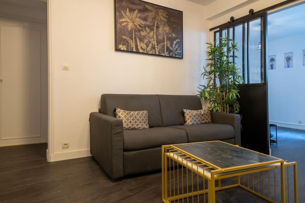 Elegant T3 Le Petit Palais Avignon Apartment Bagian luar foto
